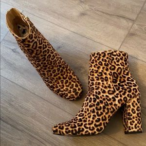 Brand new Steve Madden leopard booties